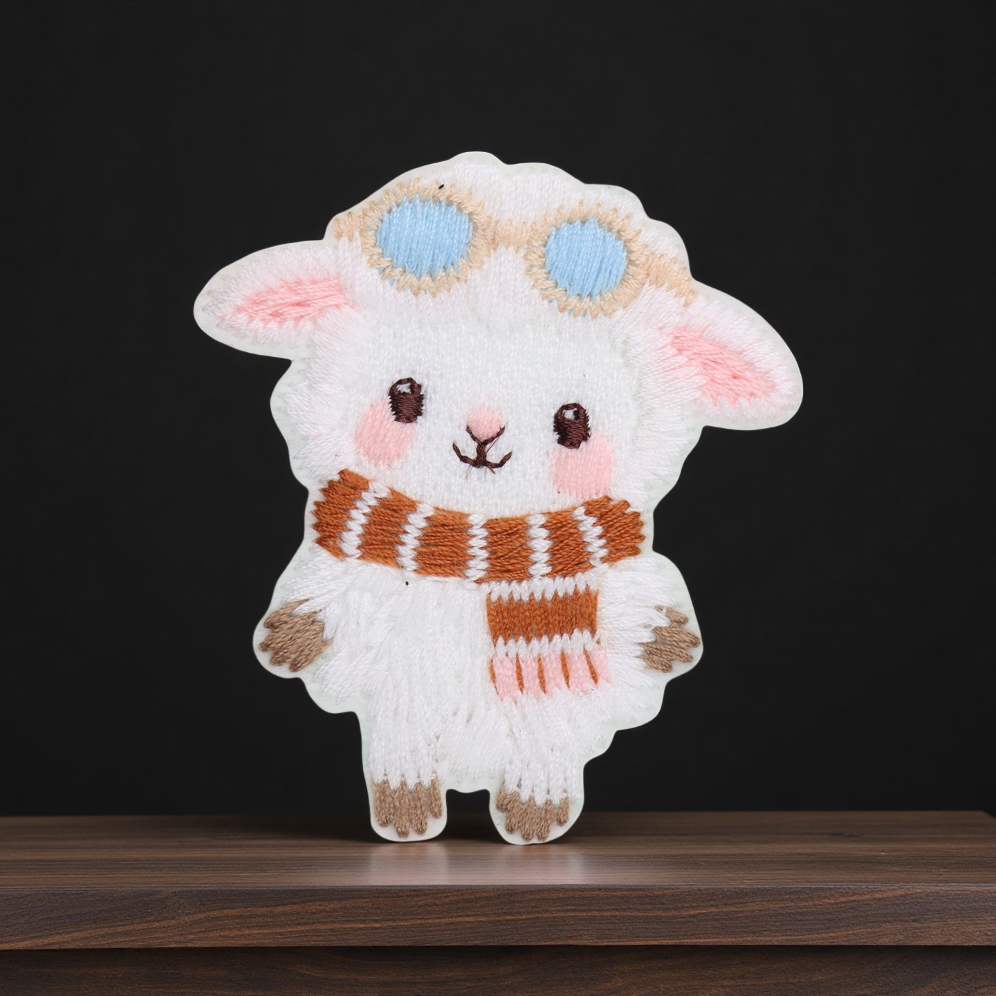 可爱小羊卡通刺绣布贴