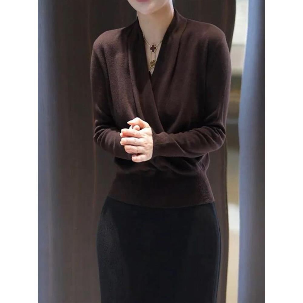 ROUMIKL韩系高级感交叉领毛衣今年流行的女2025秋季新款针织衫巨