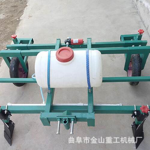 四轮拖拉机带地膜覆盖机玉米播种铺膜机喷施地膜机