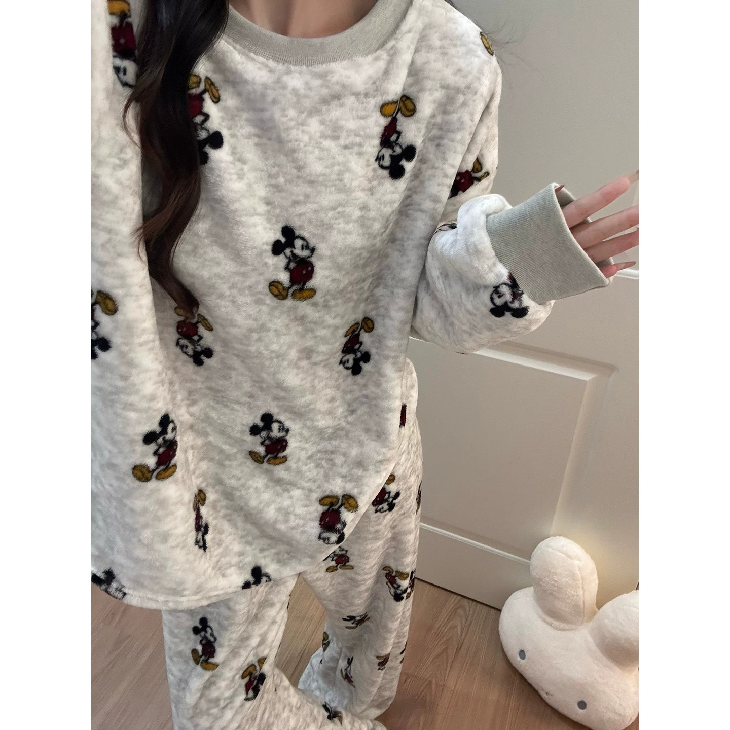 法国HoHiO可爱加绒睡衣女秋冬季新款珊瑚绒保暖法兰绒家居服套装