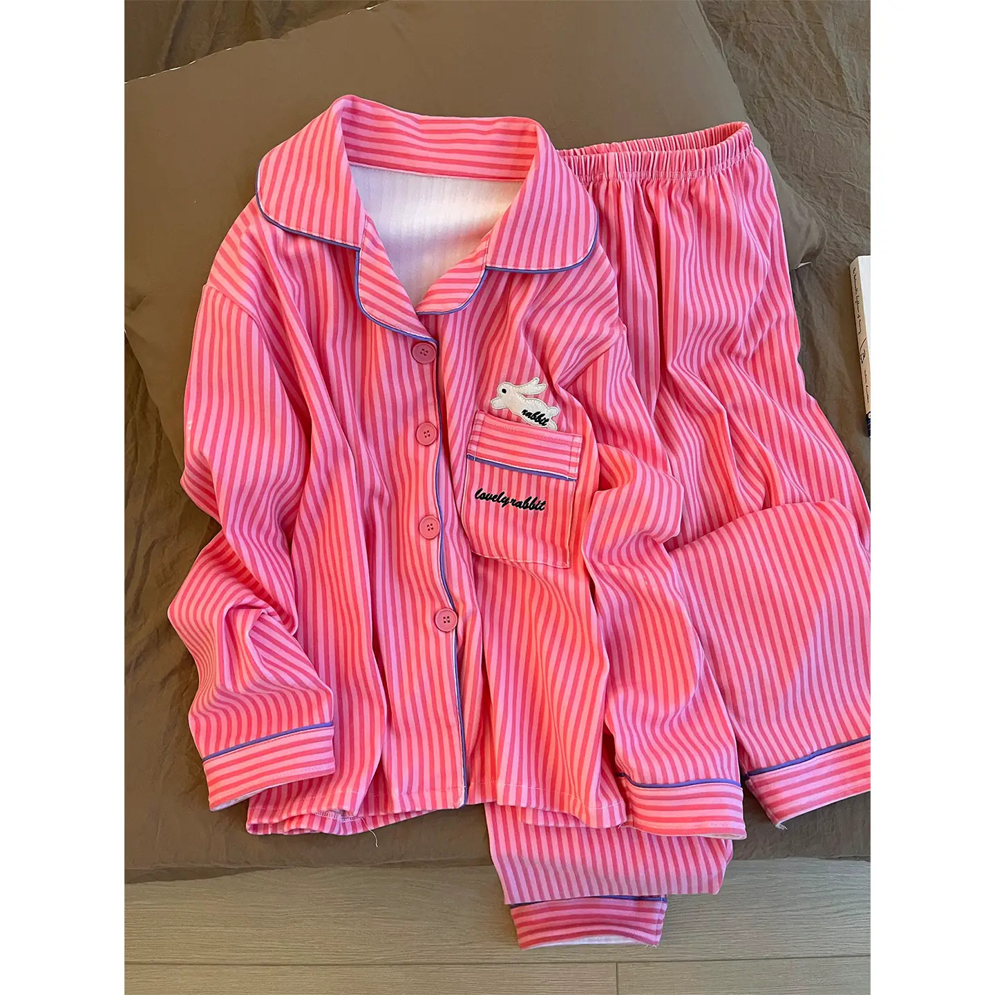 法国HoHiO粉色加厚德绒睡衣女秋冬新款磨毛保暖条纹家居服套装