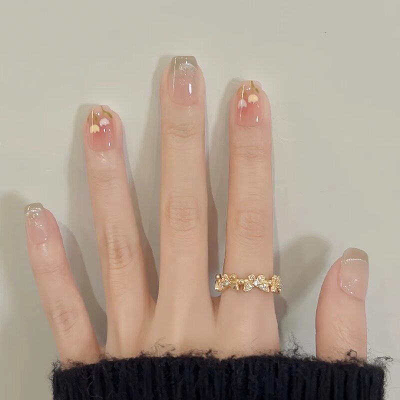 【繁花似锦】纯手工穿戴甲手绘郁金香2025新款高级感猫眼显白美甲