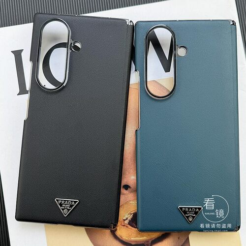 双中轴铰链保护三星ZTriFold