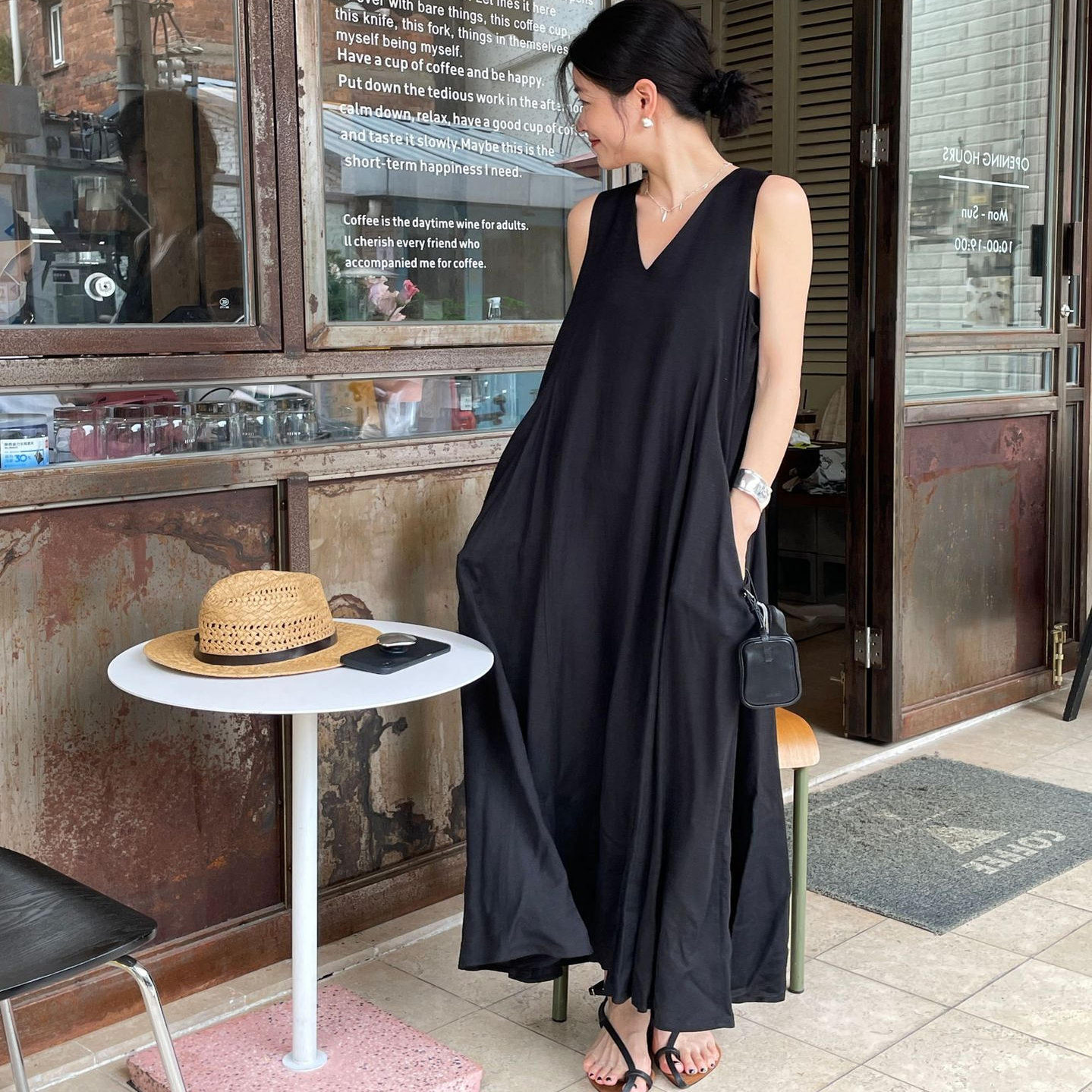 清仓女装优雅气质V领连衣裙女