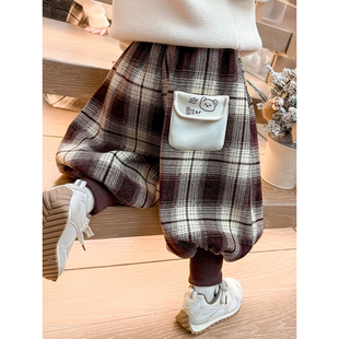 女童百搭格子裤秋冬宝宝加绒运动裤冬季2025新款儿童卡通印花长裤