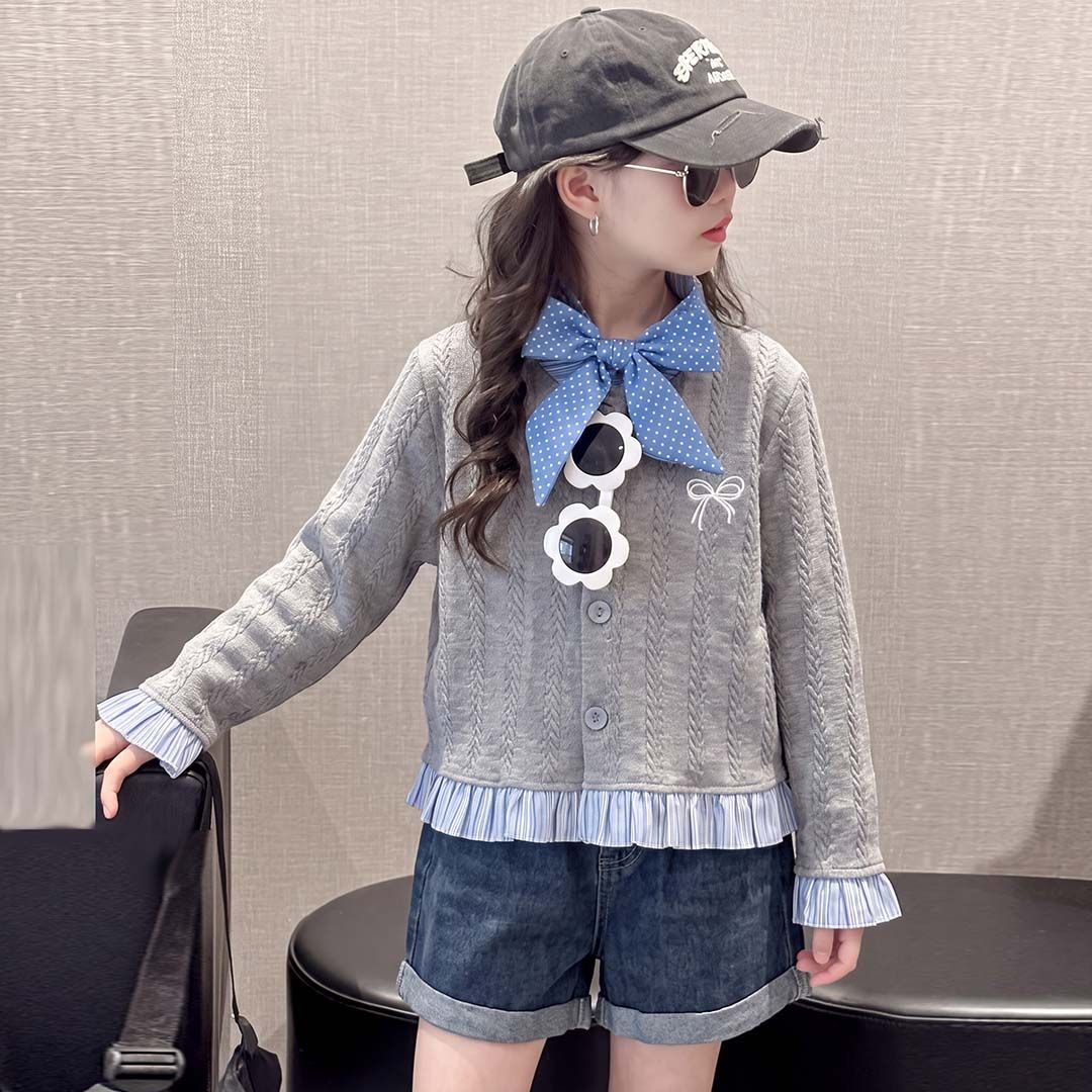 2026新款女童韩版秋冬款开衫儿童可爱花边潮流打底衫毛衣纯色上衣