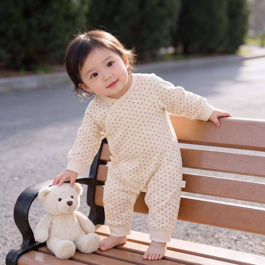 婴儿连体衣纯棉a类春秋舒绒打底衣新生儿长袖蝴蝶衣哈衣睡衣通用