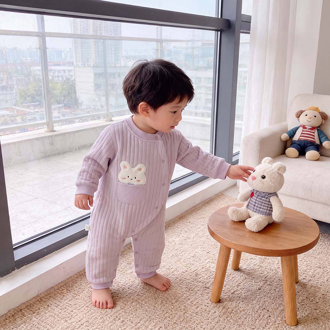 婴儿连体衣秋冬保暖哈衣新生儿夹棉加厚衣服宝宝a类爬服睡衣柔软
