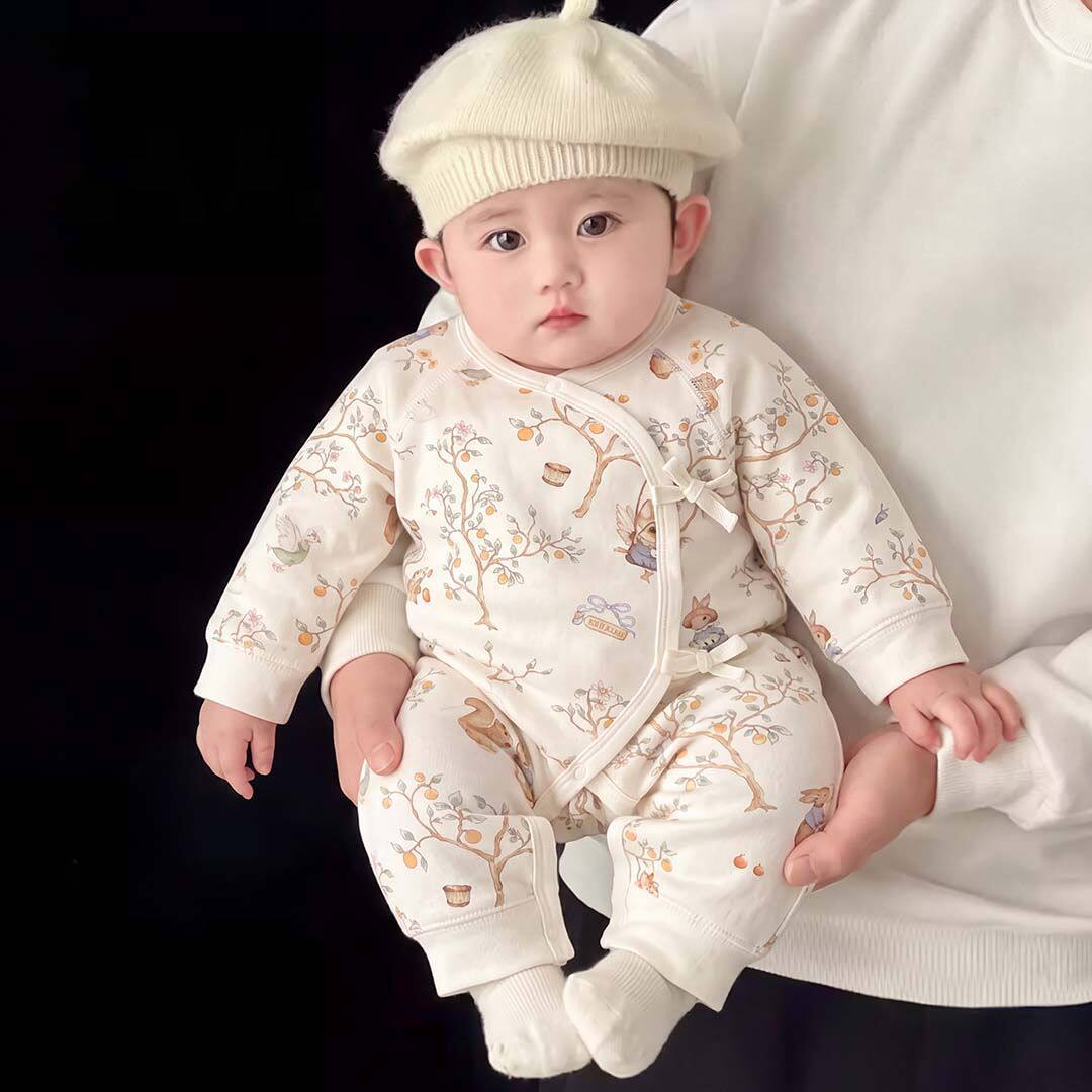 婴儿衣服春秋季护肚蝴蝶衣新生儿纯棉a类睡衣哈衣宝宝连体衣柔软