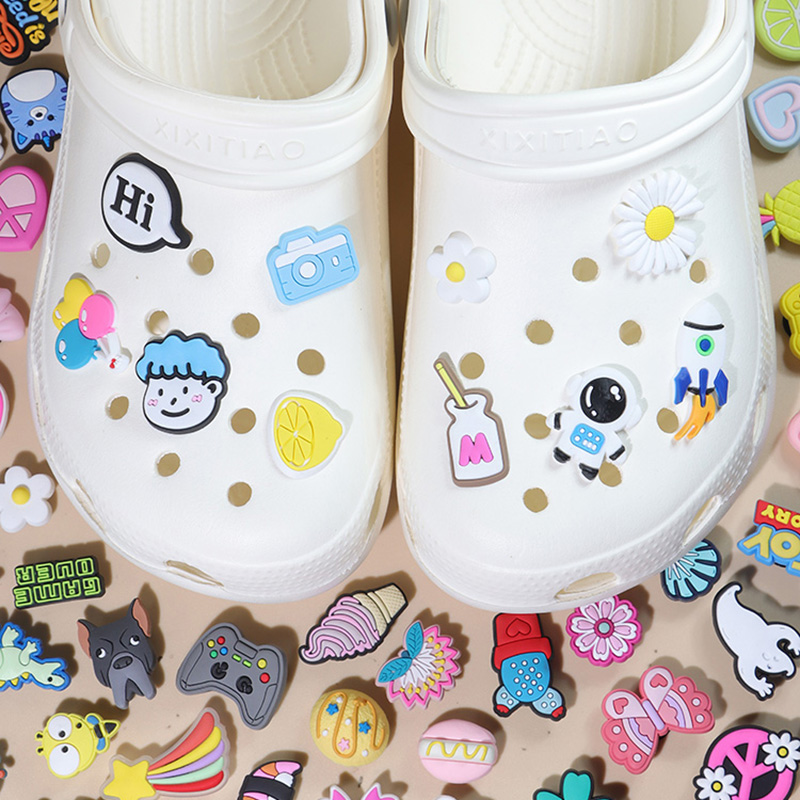 萨克伦cross鞋花卡骆驰拖鞋装饰