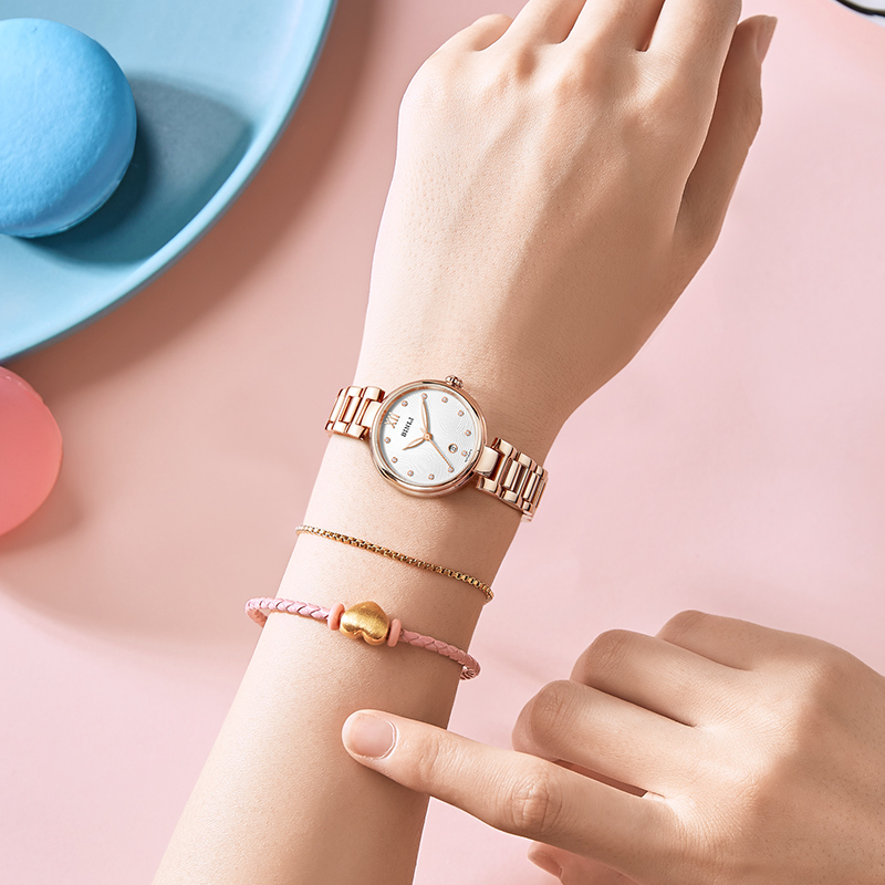 新款宾利手表女士休闲镶钻