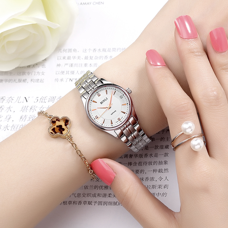 小巧情侣手表宾利进口机芯时尚