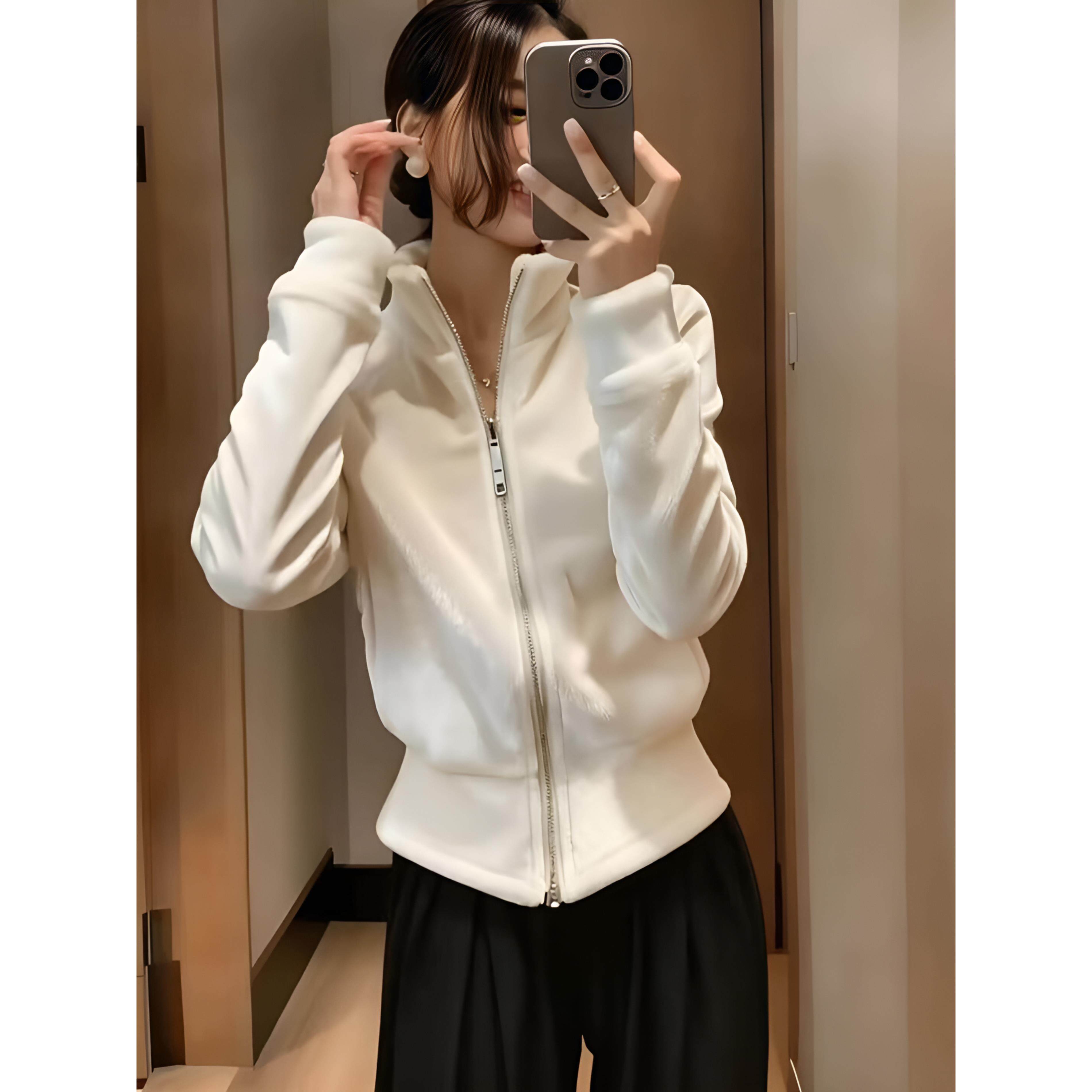 ROUMIKL白色丝绒外套女秋冬短款拉炼开衫小个子高级感气质上衣阔