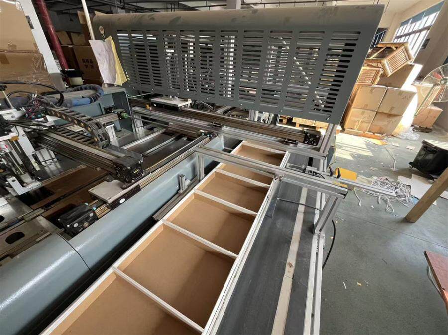 5月18日温州放置于龙港市东塘路743-792号厂房B幢五楼内的全自动书型盒组装机（型号：ZH-500）一台网络拍卖公告