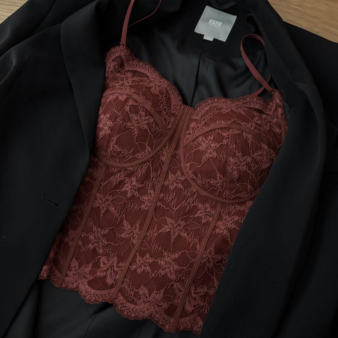 秋冬加绒蕾丝吊带背心女自带胸垫内搭可外穿鱼骨修身保暖打底上衣