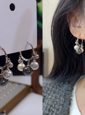 小众设计感轻奢复古灰色渐变珍珠耳环女百搭时尚气质耳圈耳扣耳饰