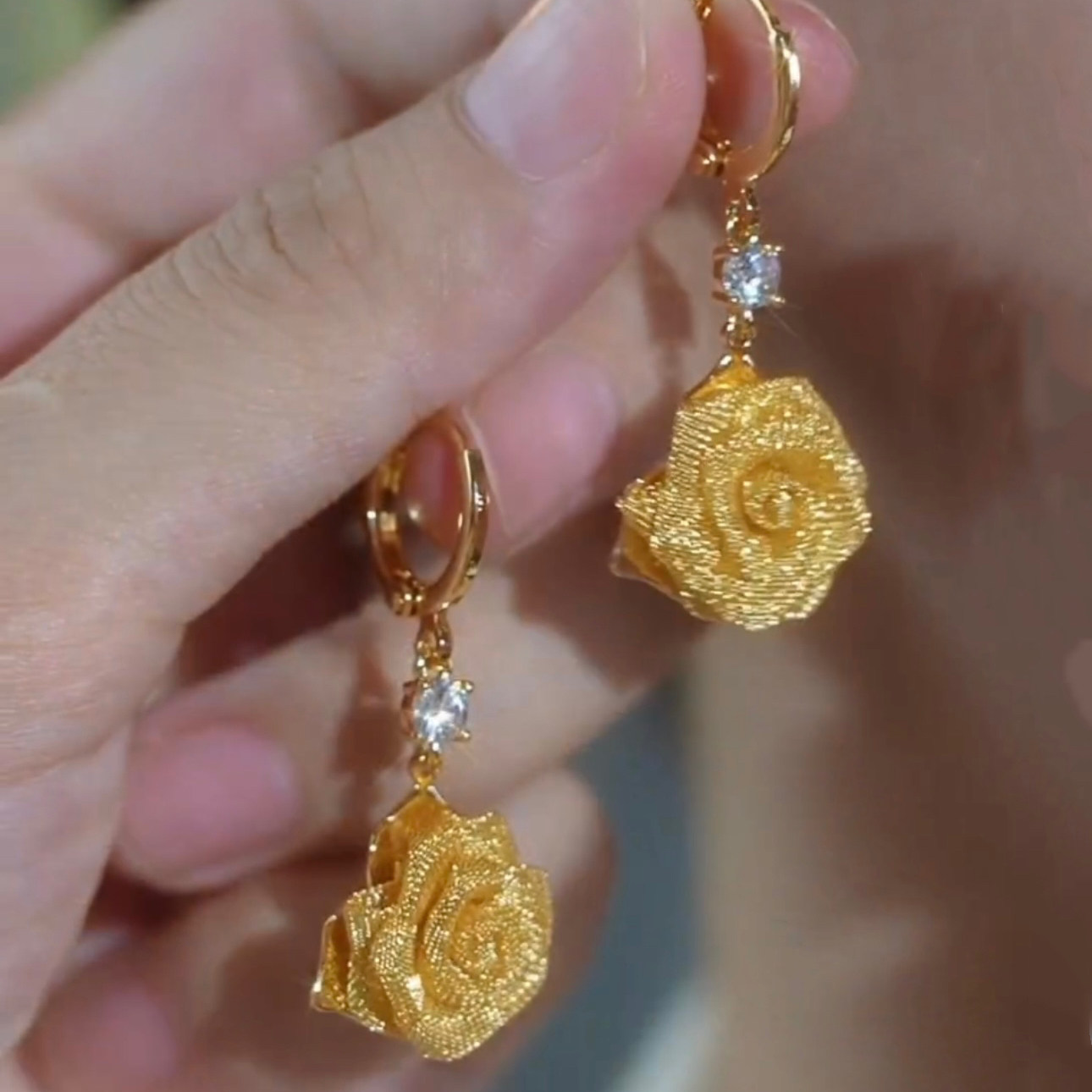 s925银针小众设计感玫瑰花耳环