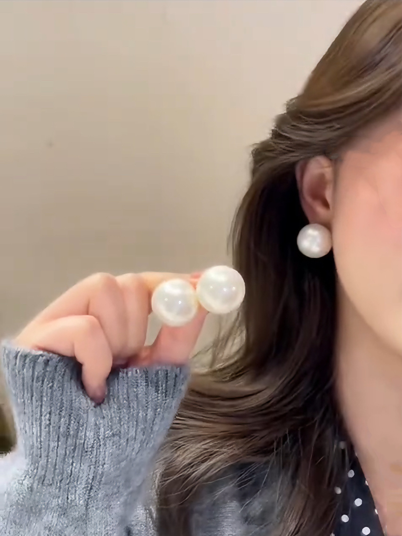 轻奢法式半圆大珍珠耳钉女日常百搭时尚气质耳环经典925银针耳饰