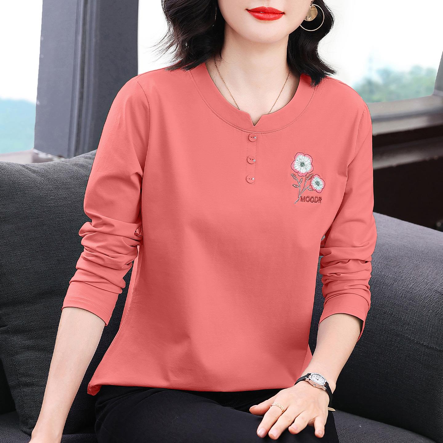 ROUMIKL时尚绣花纯长袖T恤女秋装百搭显瘦打底衫减龄洋气妈妈休闲