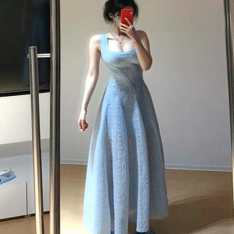 RIERA2025年夏季清纯系松弛感穿搭小个子蓝色收腰无袖吊带连衣裙