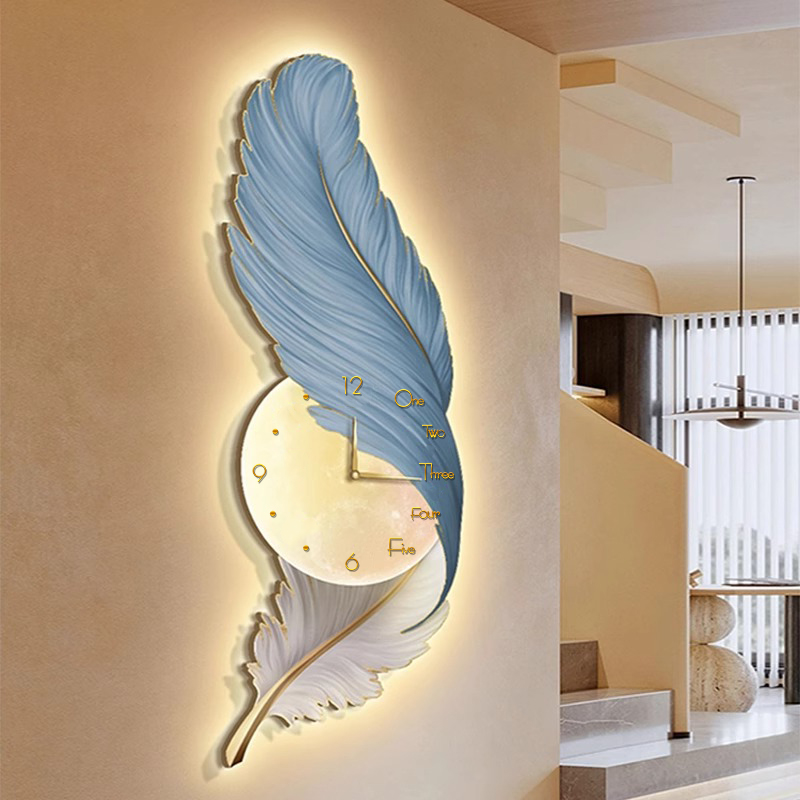 led带灯钟表时钟羽毛轻奢高档大气正对门玄关装饰画过道走廊挂画