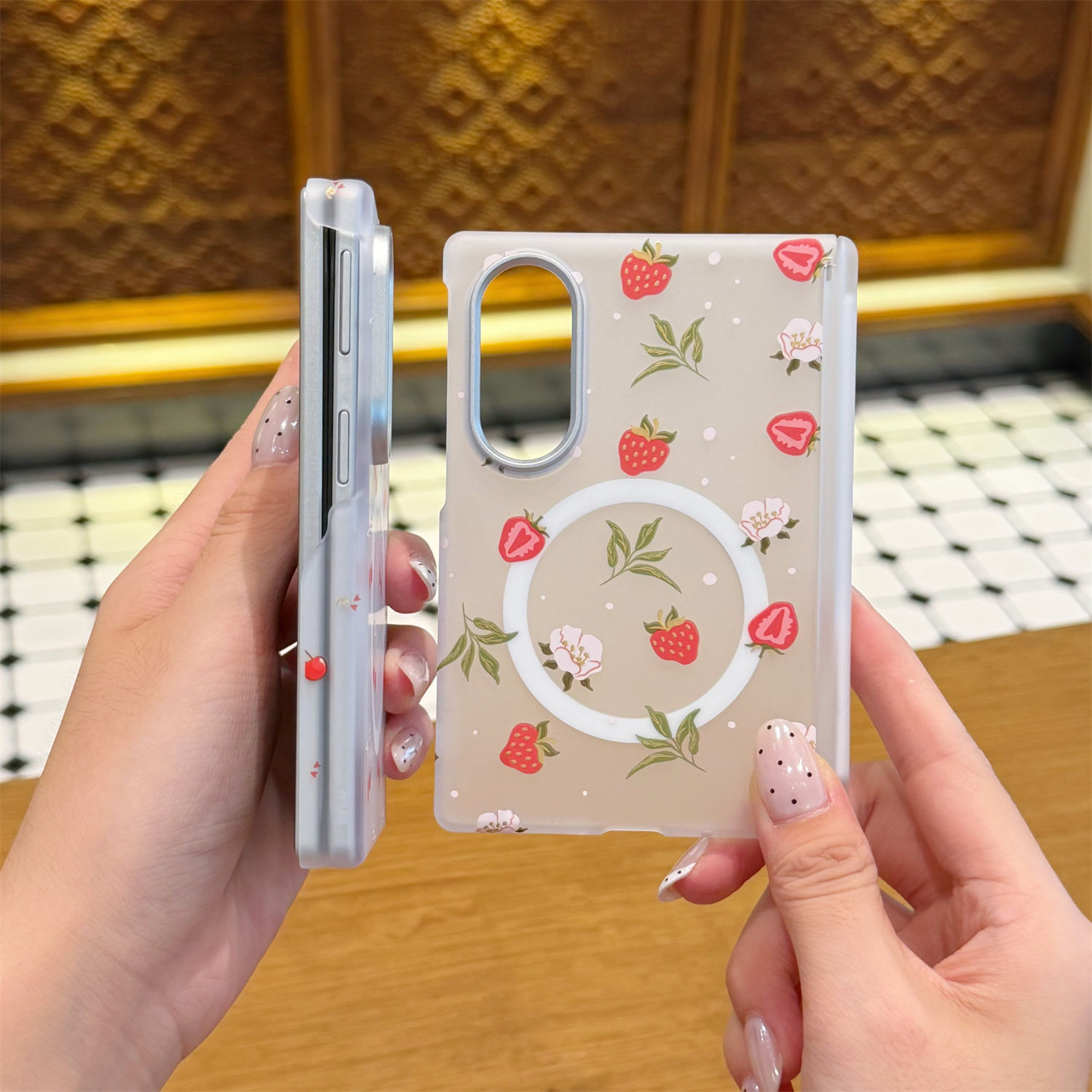 适用三星galaxy zfold8手机壳z fold8阔折叠屏保护壳Samsung透明双中轴铰链全包可爱樱桃草莓带磁吸单后外壳