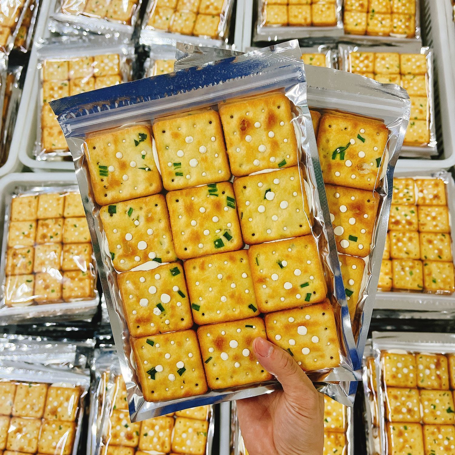 台湾风味原味香葱蔓越莓味手工夹心早点心休闲包装零食手撕牛扎饼