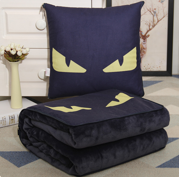 卡通抱枕被子两用办公室二合一法兰绒毯子沙发靠垫两用午睡空调毯,居家布艺,抱枕被,淘宝优惠券,粉丝福利购,淘宝优惠卷