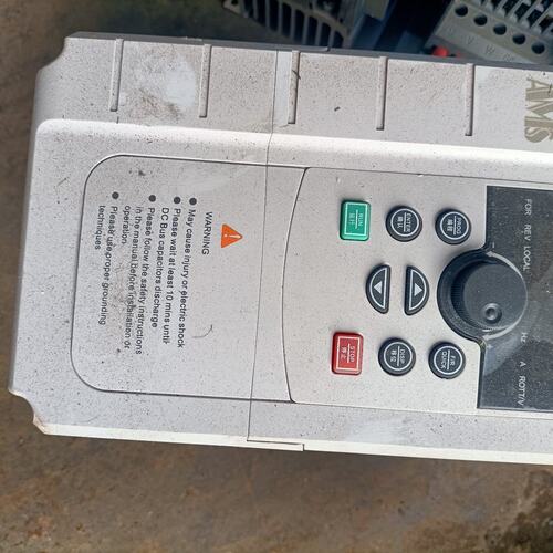 议价AIMS TC760L-2D2G-2变频器，件，可维修