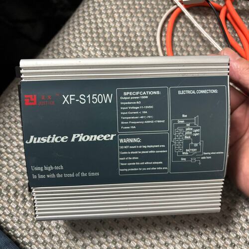 议价正义XF-S150W警报器主机，12V电压，功率150W。外可维修
