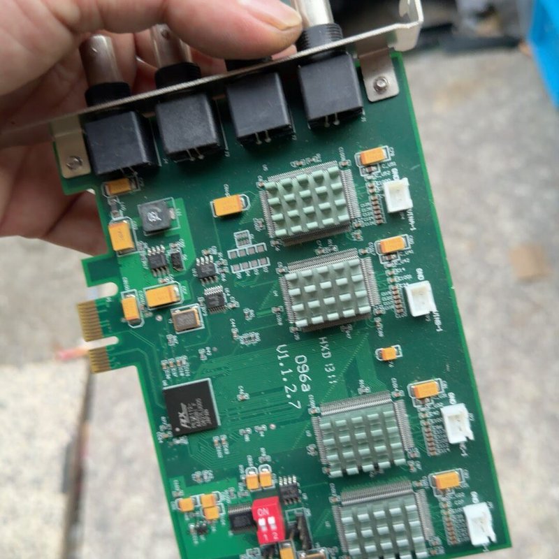 议价大恒图像卡DH-VT142，PCI-E接口4路实时采集，型号可维修