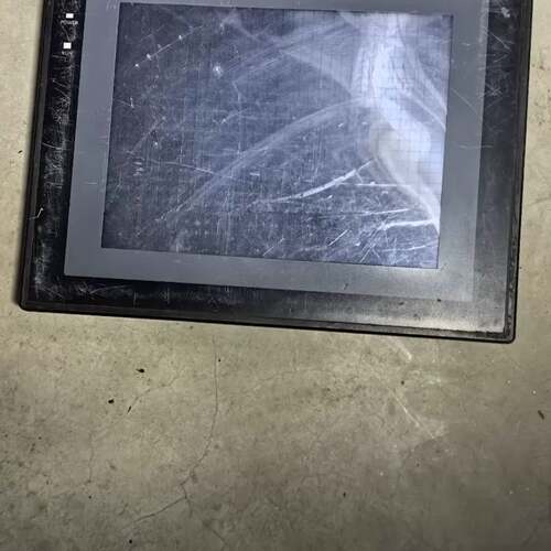可议价触摸屏NT631C-ST151B成色如图，功能测试