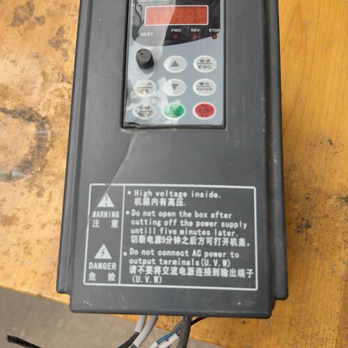 议价FC300-5.5G-T4贝士德变频器，5.5KW 380V可维修