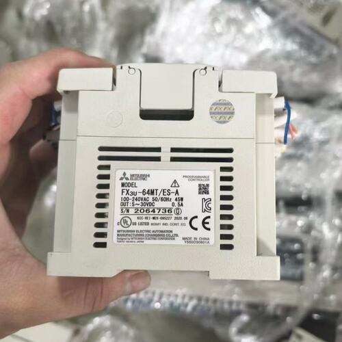 议价PLC FX3U-64MT/ES-A，件，成色几可维修