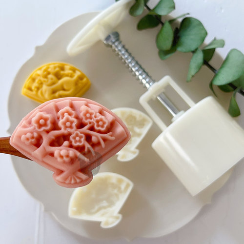 50g中式梅花鹿扇形中秋节月饼模