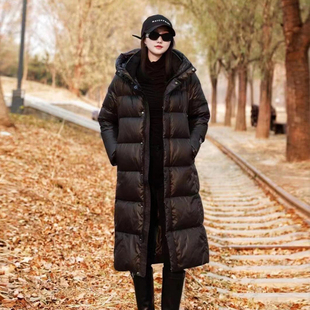 宽松显瘦连帽外套潮 新款 过膝长款 黑金90白鸭绒羽绒服女2025秋冬季