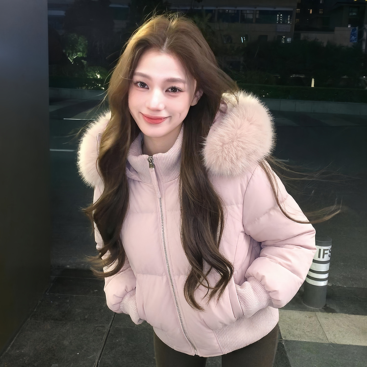 90白鸭绒短款羽绒服女冬季新款大毛领连帽小个子收腰显瘦加厚外套