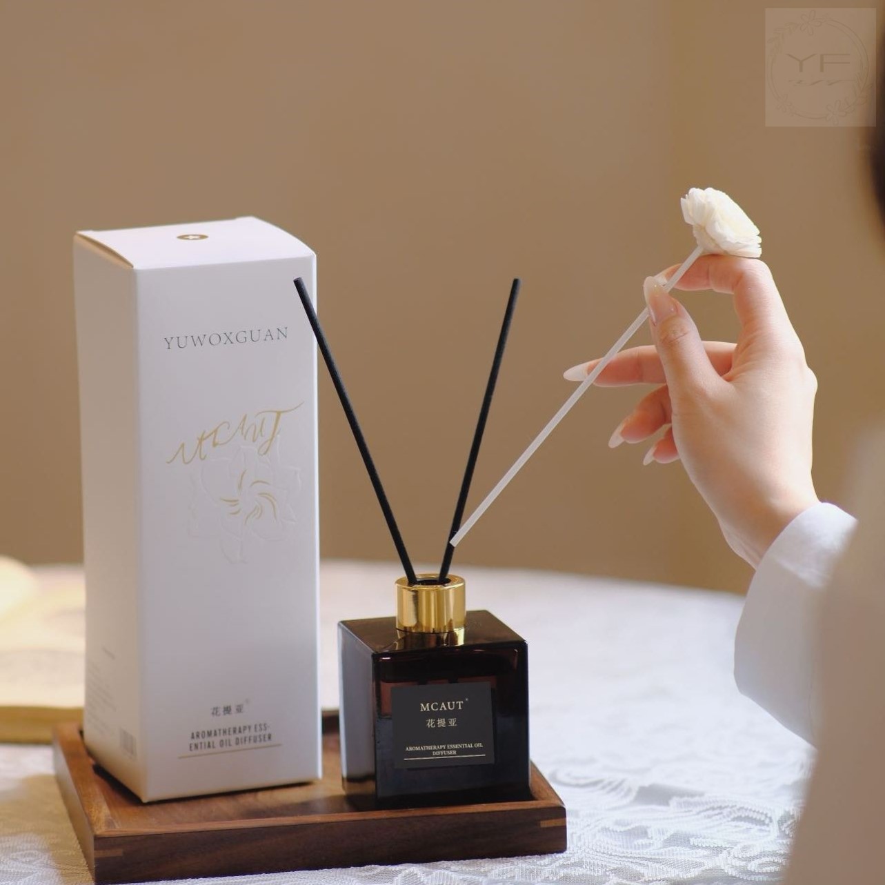 香薰室内持久家用花提亚UT他卧室女生淡香精油酒店卫生间除臭神器