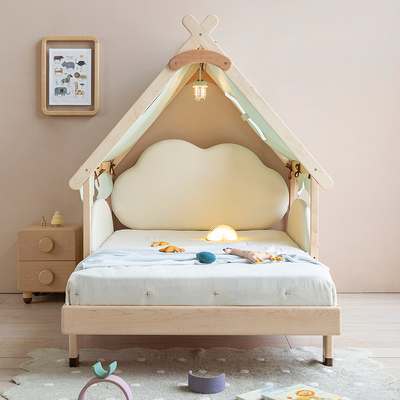 孩在 奶糖小屋 外置屋顶帐篷屋顶床环保原创儿童床男孩女孩房