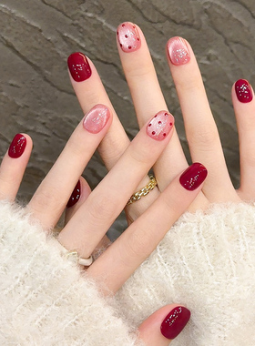 红色系猫眼波点纯手工穿戴甲短款秋冬高级感新年豆豆美甲指甲贴片