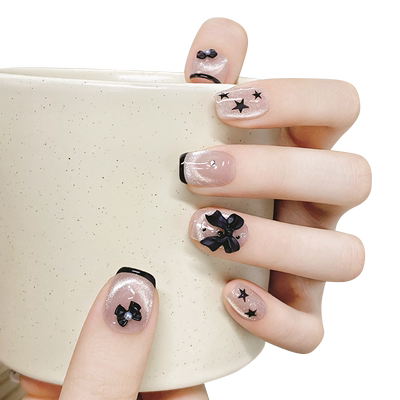 黑色蝴蝶结手工穿戴甲2025年新款