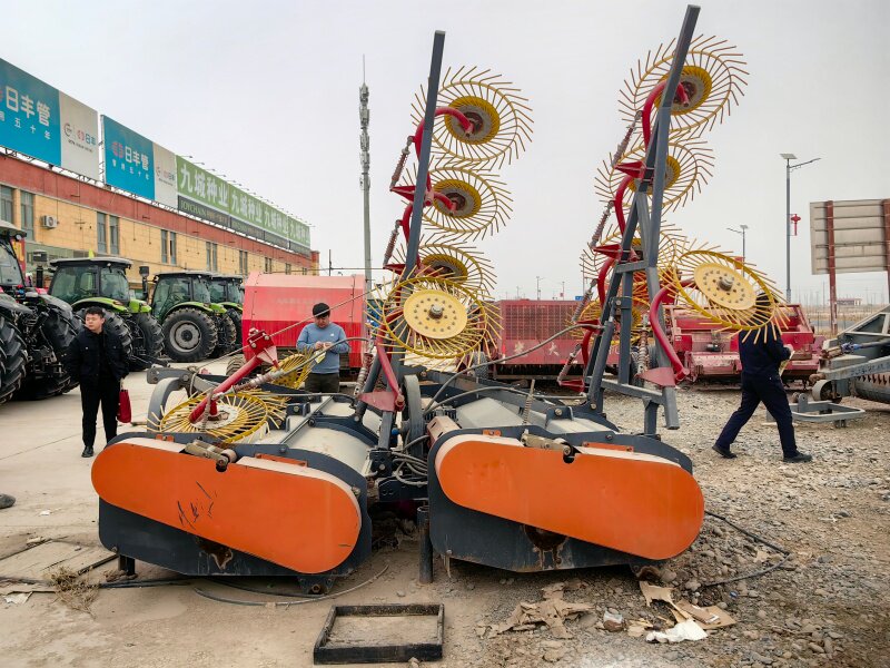 4月16日巴音郭楞蒙古自治州残膜检拾打包机2套(含分段式残膜回收机)网络拍卖公告