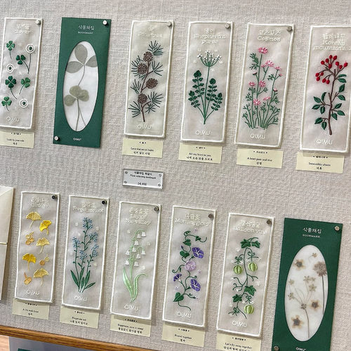 高档精致高级感小学生高颜值创意教师节可爱风韩系文具简约风刺绣书签植物花朵系列ins风阅读标记礼物开学季