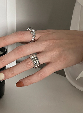 日系cherrykoko新款戒指女小众设计麻花素圈自律食指戒个性简约