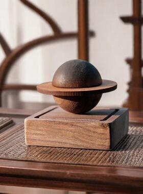 星球车载香薰摆件个性扩香器家用室内持久熏香无火精油挥发扩香木