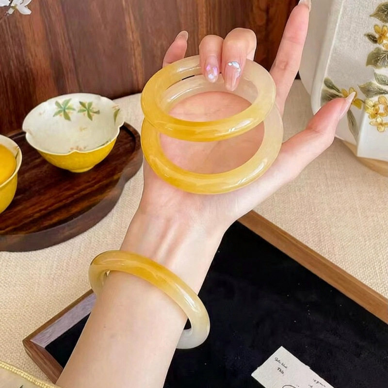 天然黄龙玉手镯冰种美人条精致手镯独特个性玛瑙正品送多样性发一