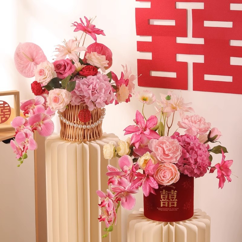 结婚浪漫婚礼布置花艺客