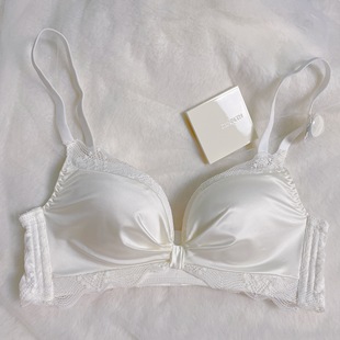 深巷归人性感内衣女小胸聚拢收副乳防下垂无钢圈少女乳胶文胸套装