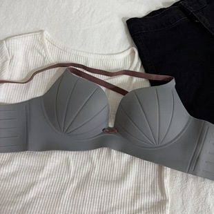 内衣女聚拢小胸显大无痕胸罩夏季薄款2023新款爆款防外扩性感文胸