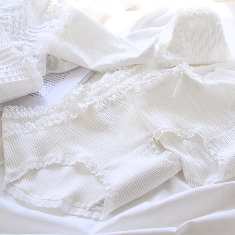 蕾丝边纯白色日系包臀内裤平价